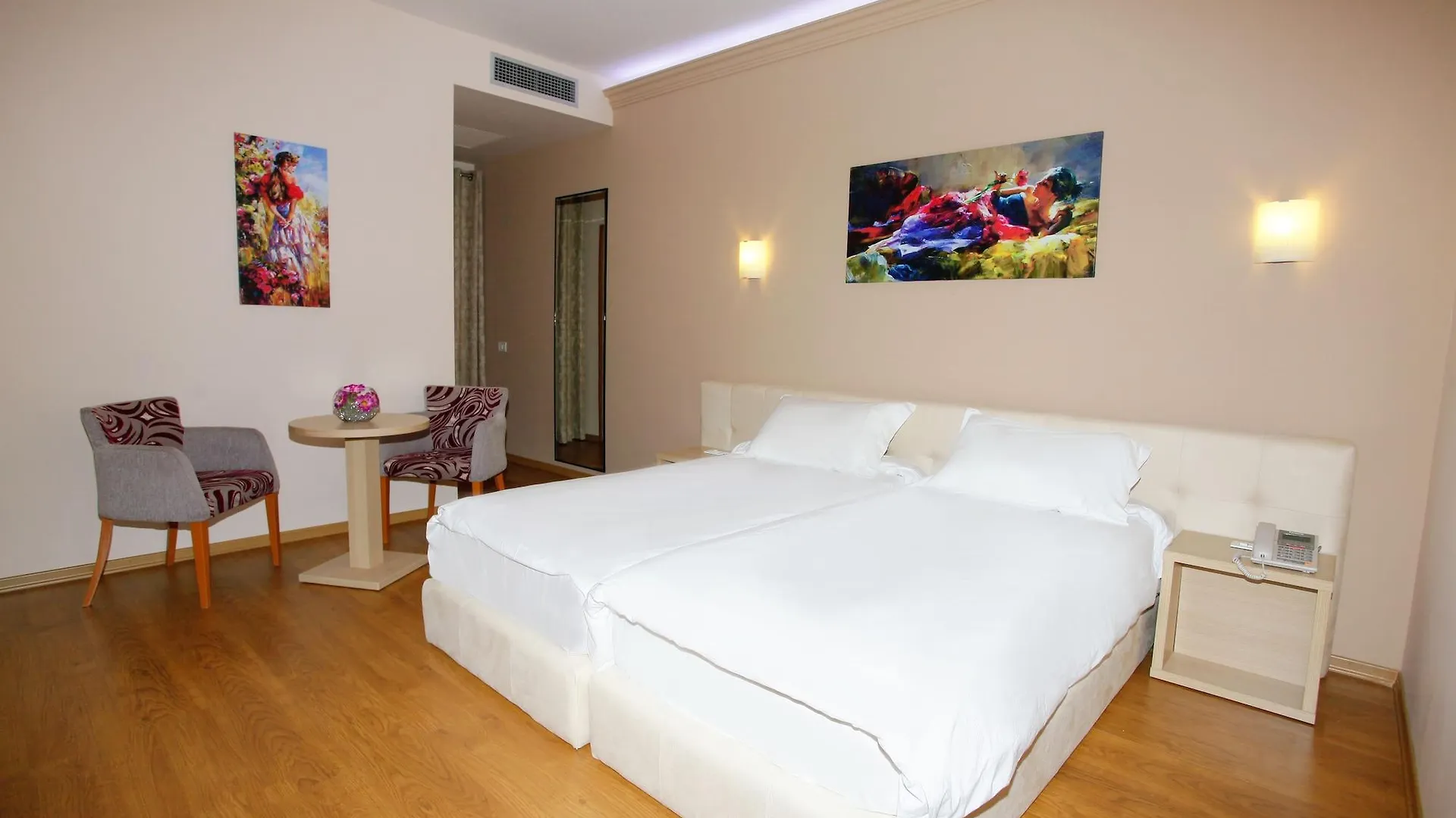 Hotel Green Vasqarr