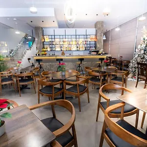 4* Hotel Metro