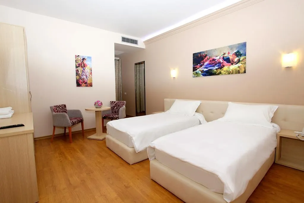Hotel Green Vaqarr