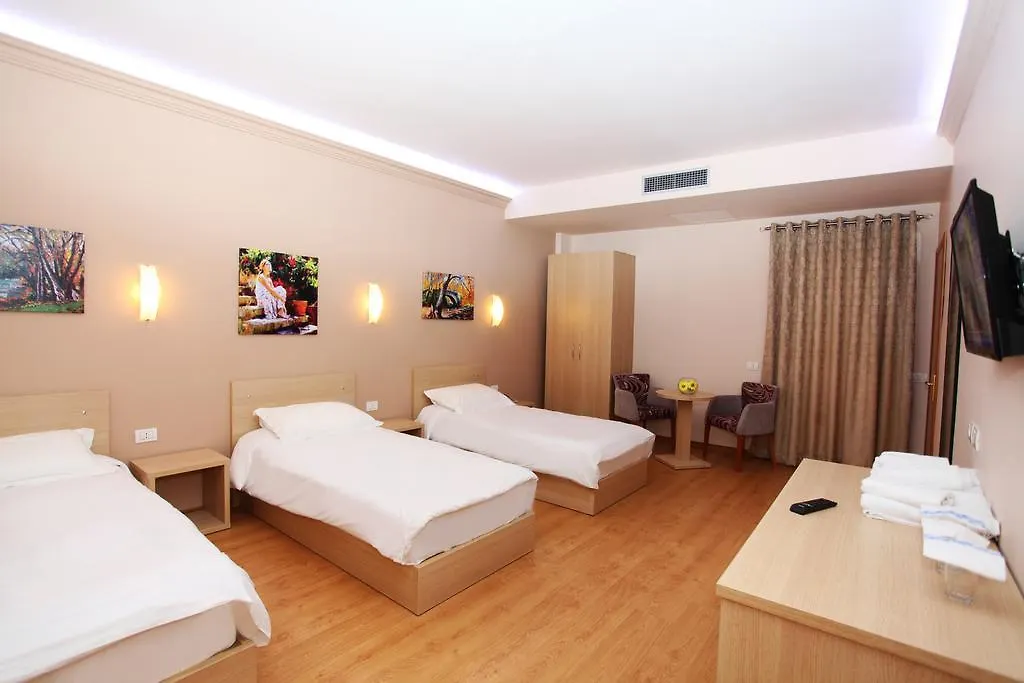 Hotel Green Vaqarr
